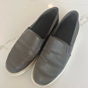 Vince Blair Gun Metal Metallic Grey Slip On Sneaker Casual Tennis Shoes 8.5